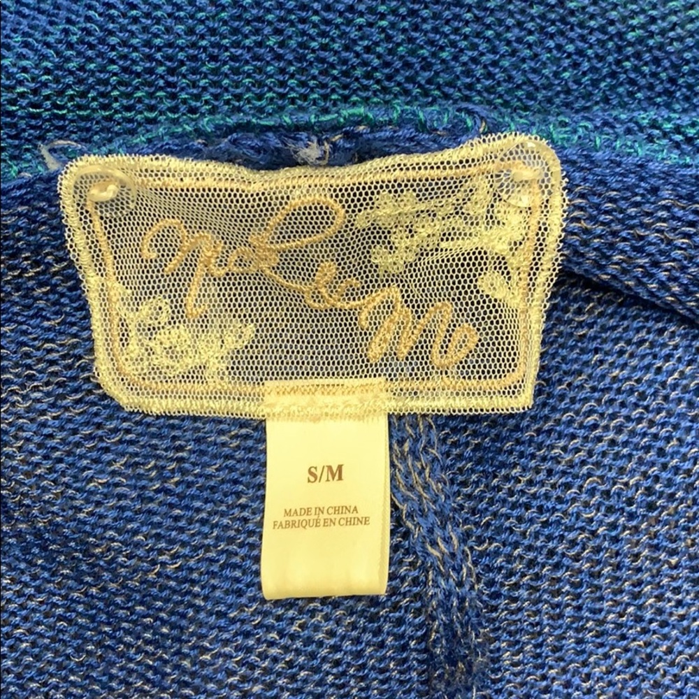 Sweater - Picture 5 of 5